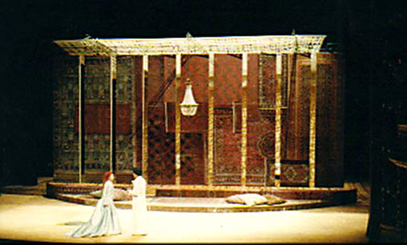 serail_img02: title: entführung aus dem serail img02 author: donmartin supersets 1996 description: stage keywords: renate martin, andreas donhauser, supersets, michael sturminger, mozart